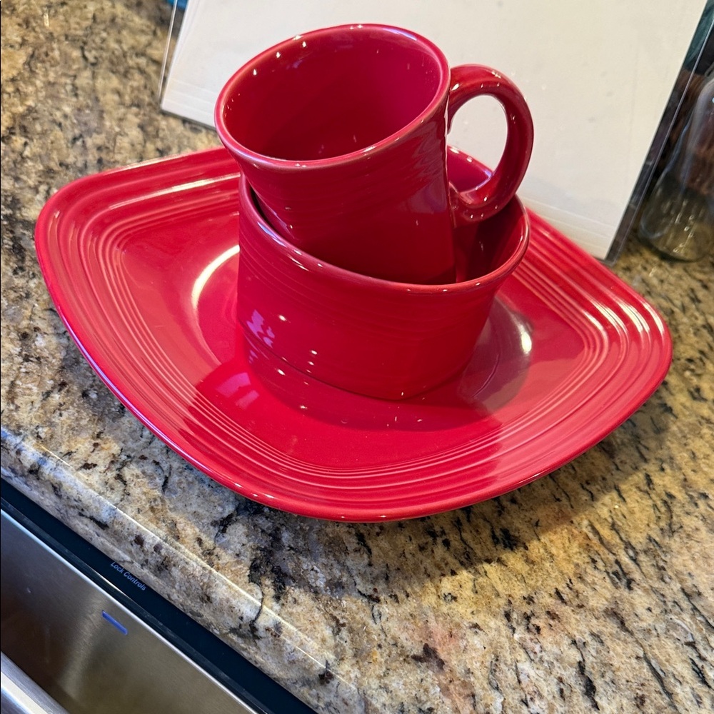 Fiesta Squared Dinnerware Set Scarlet